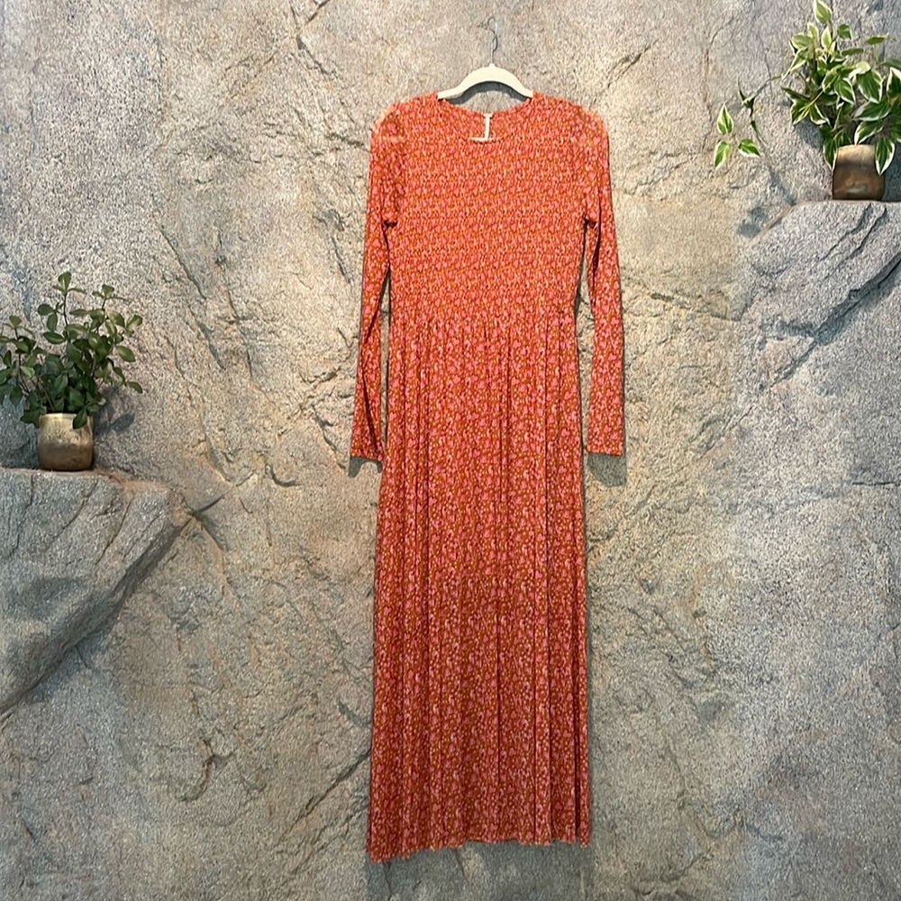 Free People Dress, size small, rust floral pattern.
